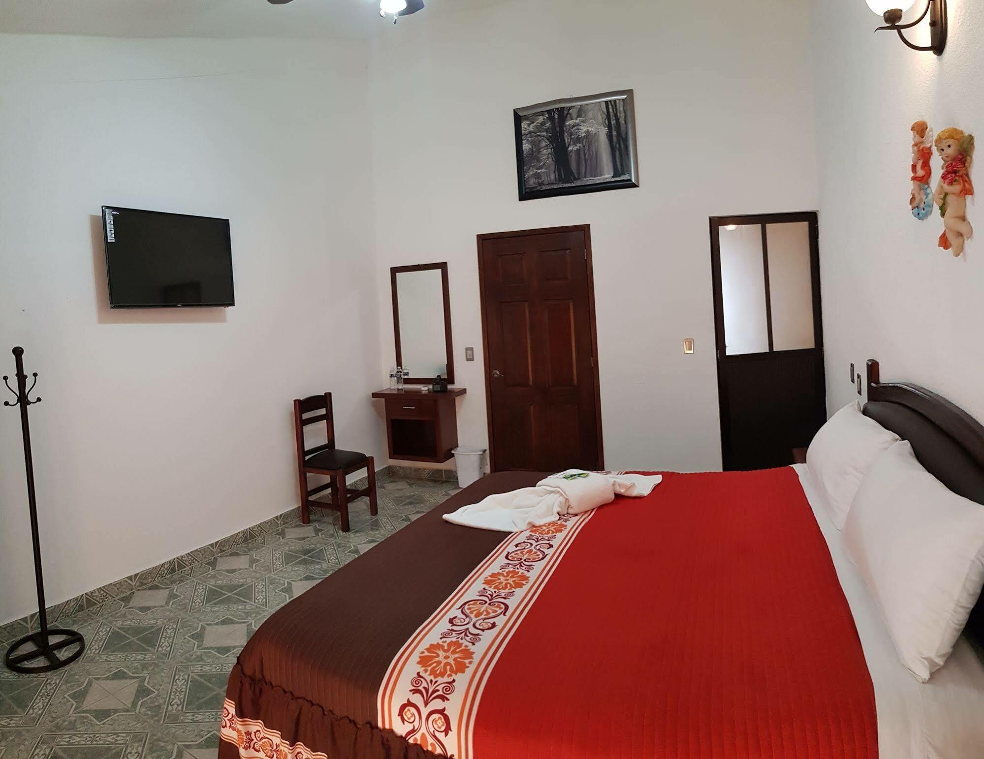El Jardin Del Eden Hotel Tequisquiapan Eksteriør billede